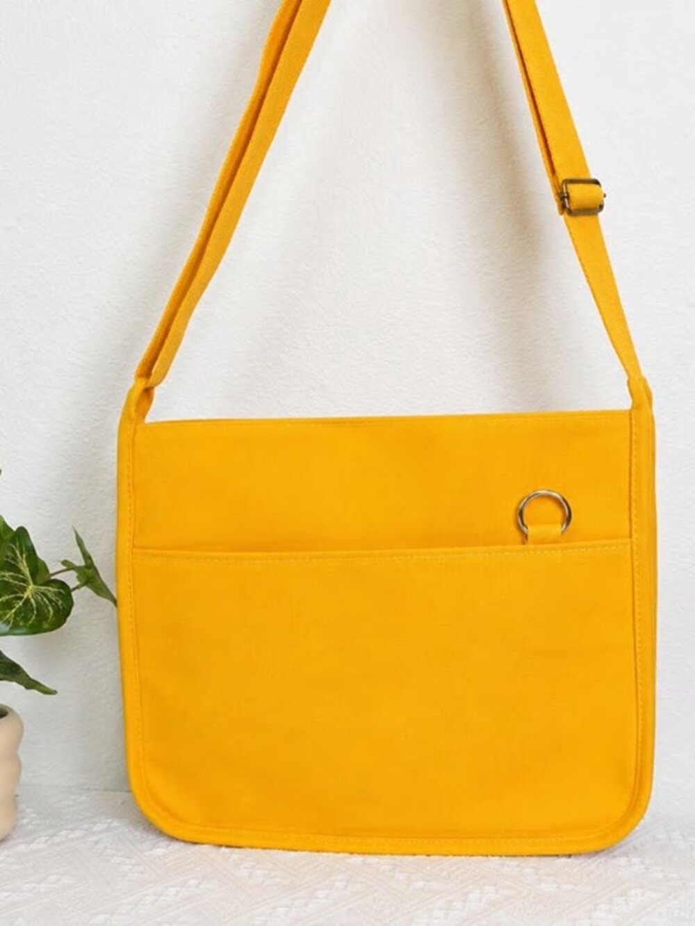 Canvas Crossbody Bag Adjustable Shoulder Bag Everyday Messenger Bag Minimalist
